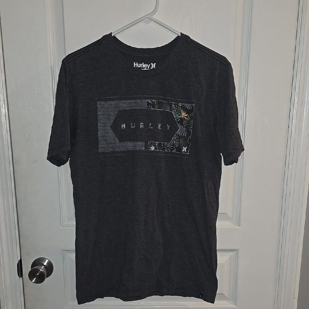 Hurley Men's Medium Short Sleeve T-Shirt